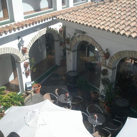 Hotel Cortijo Los Gallos チクラナ・デ・ラ・フロンテーラ エクステリア 写真