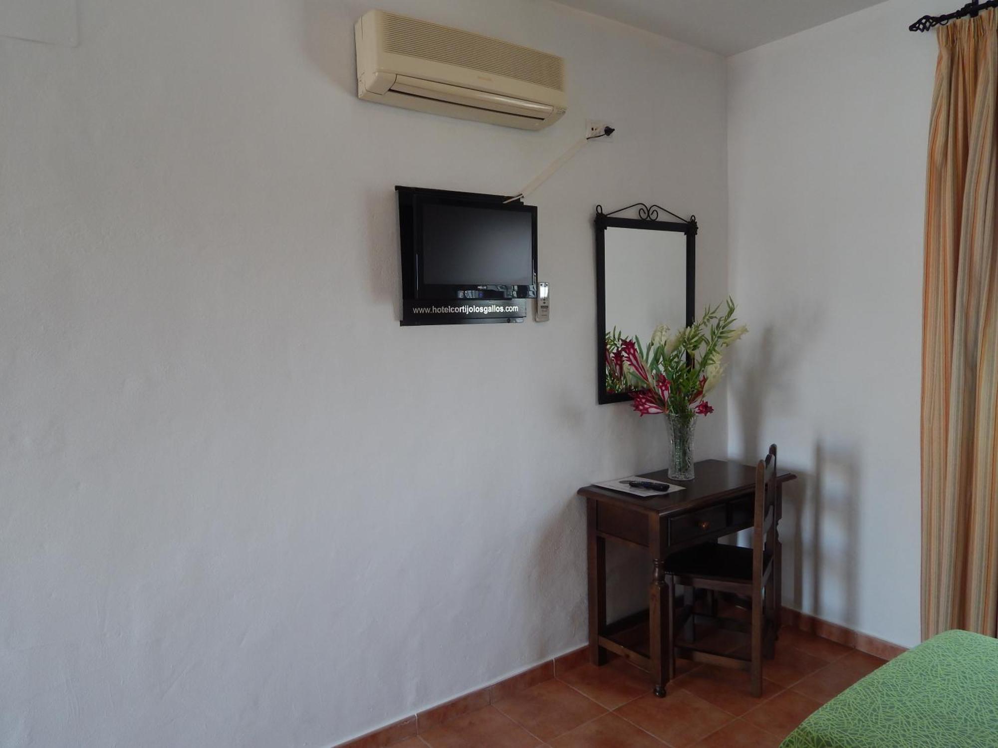 Hotel Cortijo Los Gallos チクラナ・デ・ラ・フロンテーラ 部屋 写真