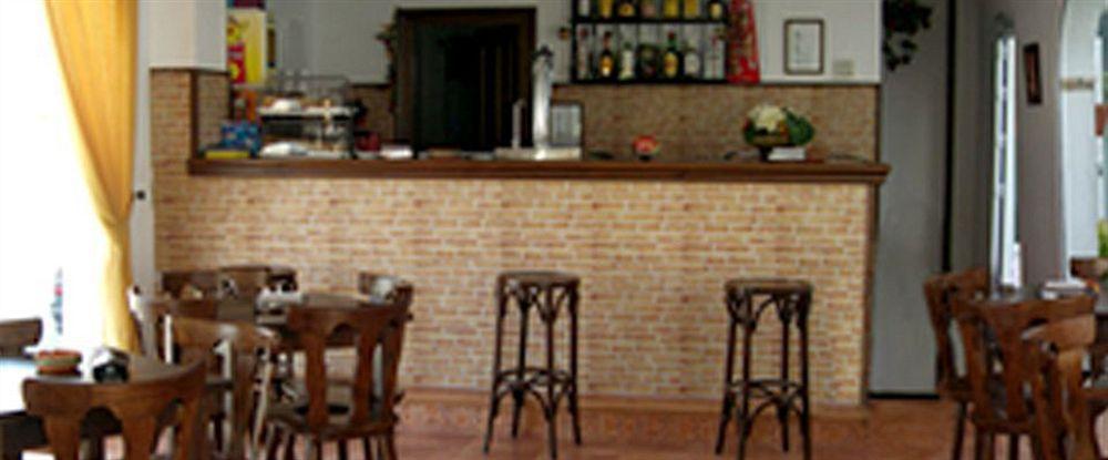 Hotel Cortijo Los Gallos チクラナ・デ・ラ・フロンテーラ エクステリア 写真