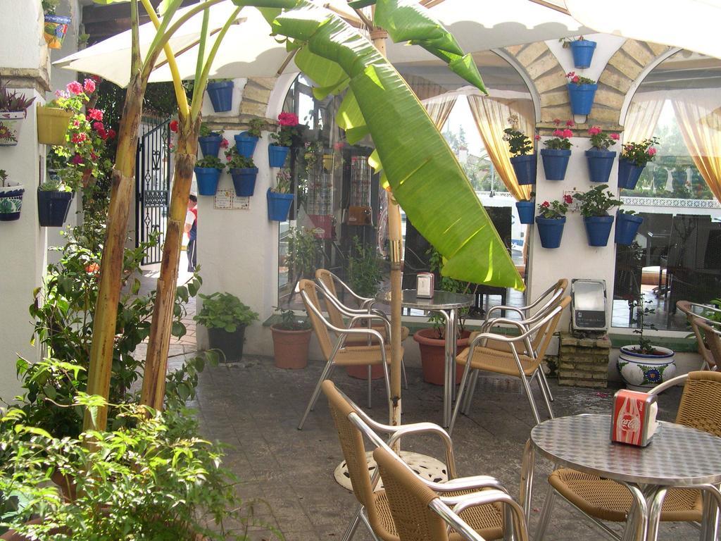 Hotel Cortijo Los Gallos チクラナ・デ・ラ・フロンテーラ エクステリア 写真
