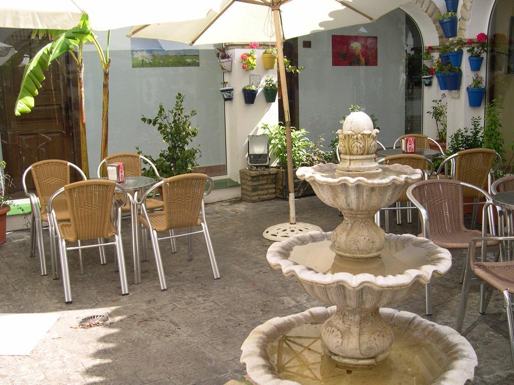 Hotel Cortijo Los Gallos チクラナ・デ・ラ・フロンテーラ エクステリア 写真